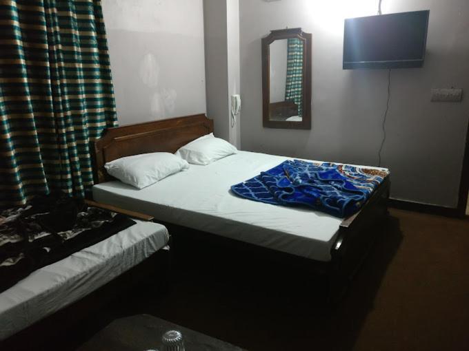 Al Rehman Hotel Lahor Kültér fotó